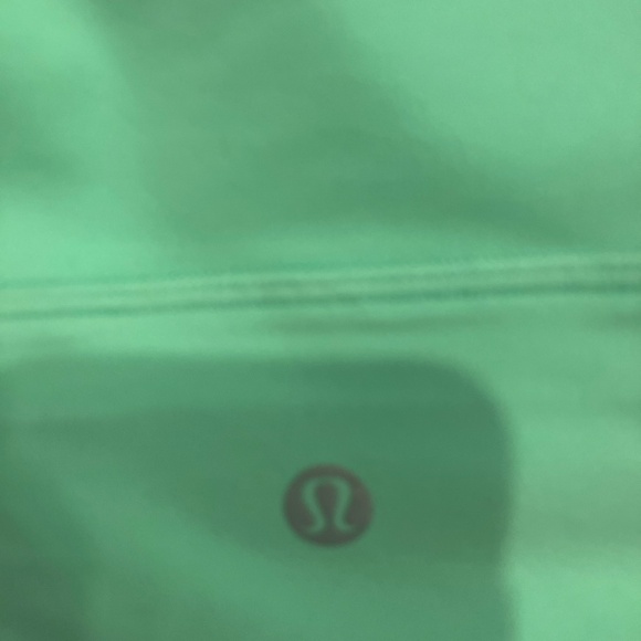 Lululemon-Size 12 Lime Green Asymmetrical - Picture 2 of 3